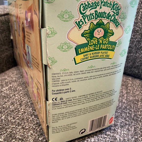 1995 Cabbage Patch Kids Love N Go Baby and crib set - Picture 7 of 9